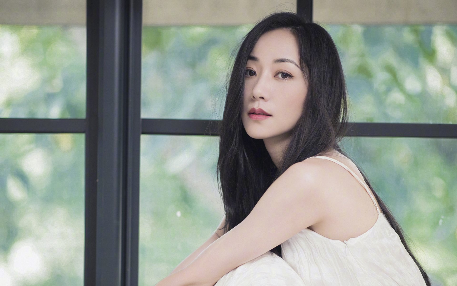 开云体育官方入口-“弯弧之间：漂移艺术的极致演绎”，弯道漂移技巧视频教程